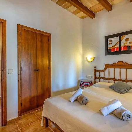 Isabel Mallorca Villa Pollença